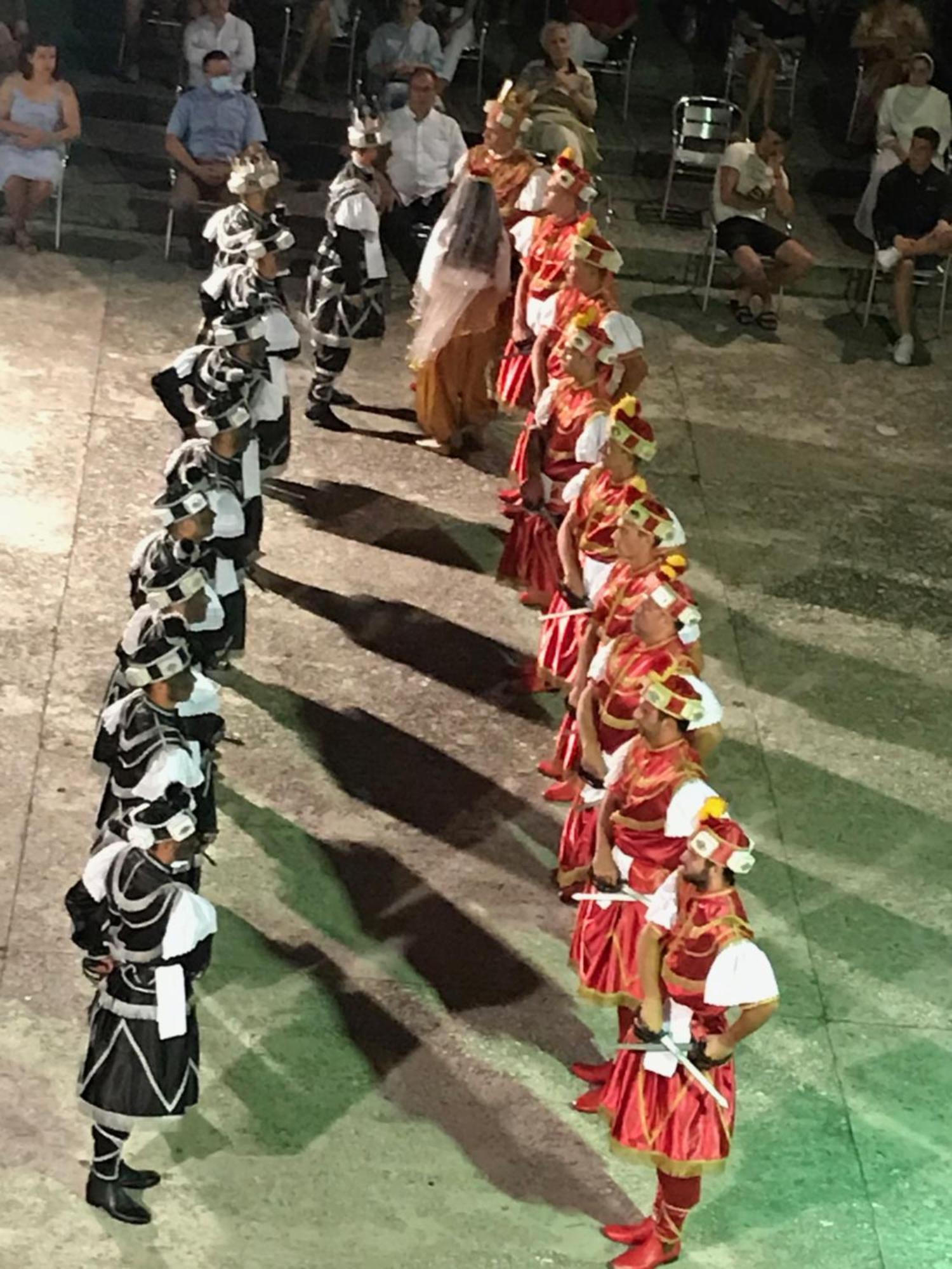 Apartments Ana By The Sea ルンバルダ エクステリア 写真