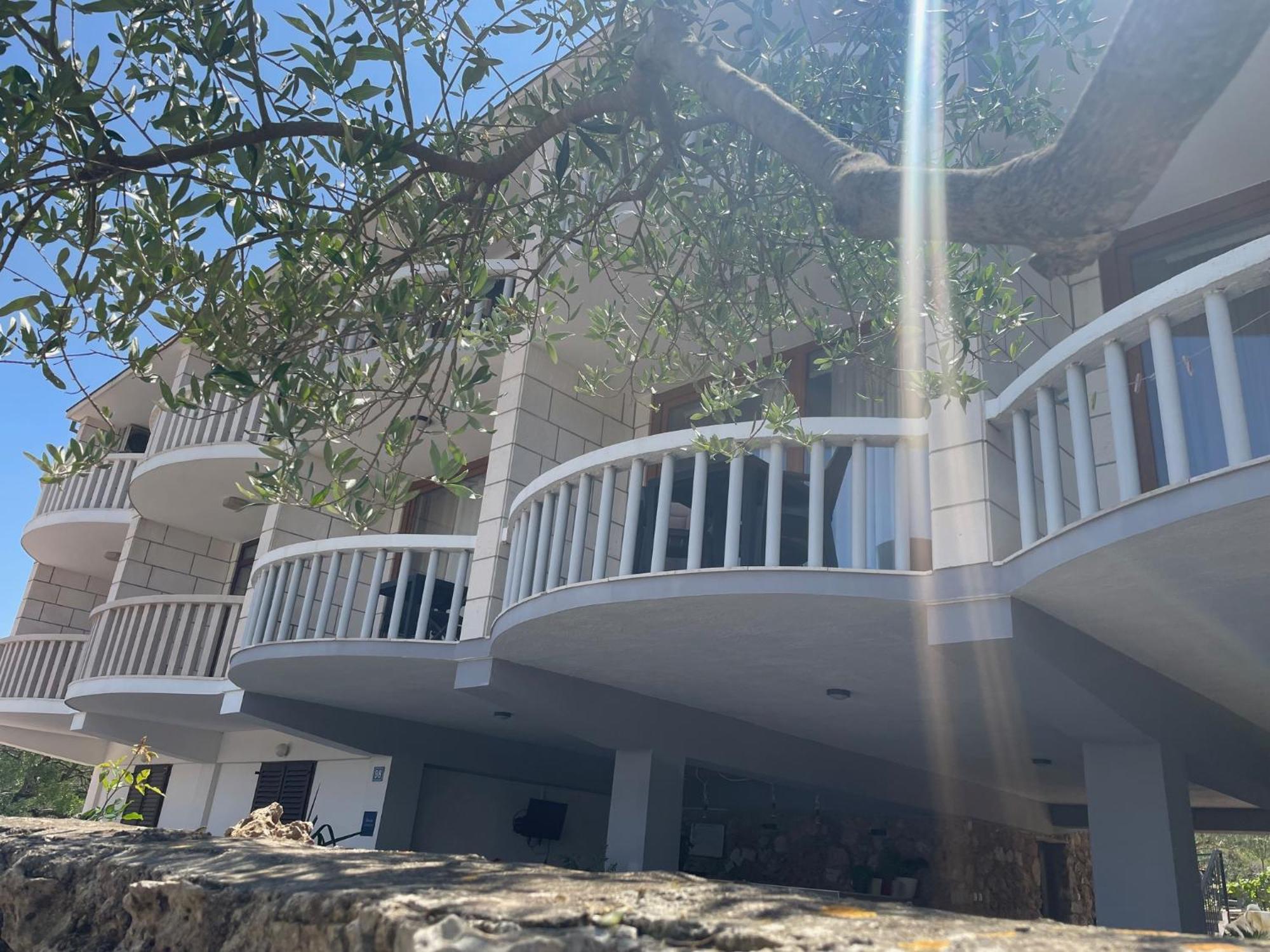 Apartments Ana By The Sea ルンバルダ エクステリア 写真