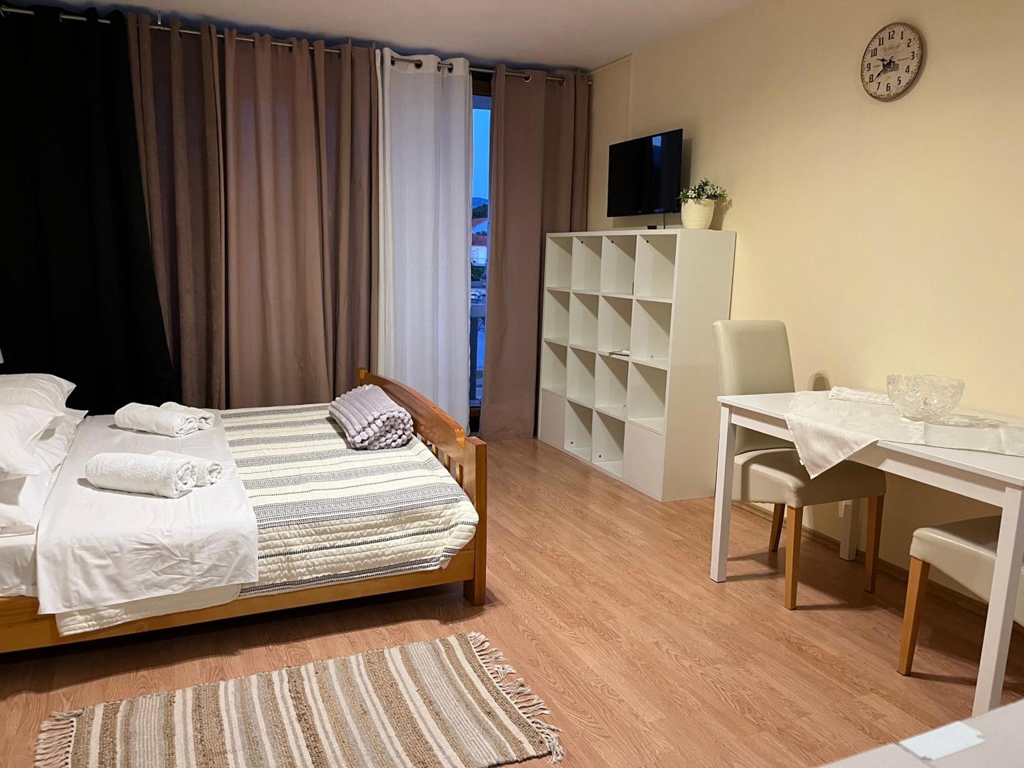 Apartments Ana By The Sea ルンバルダ エクステリア 写真